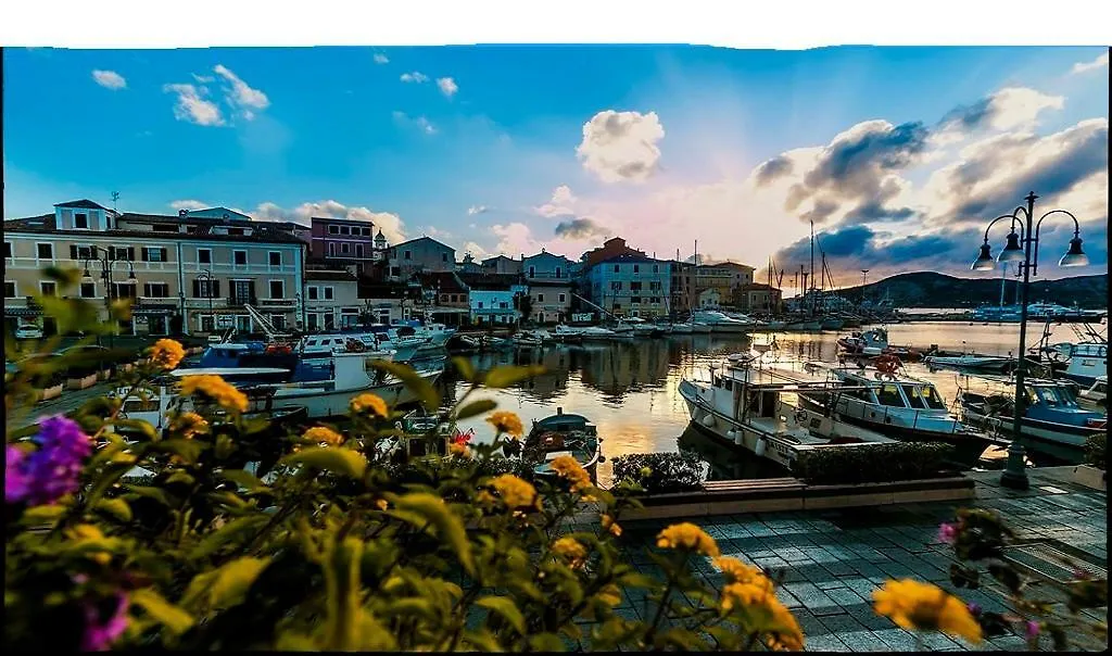 Holiday home Bilocale Milu - Milu Holidays La Maddalena