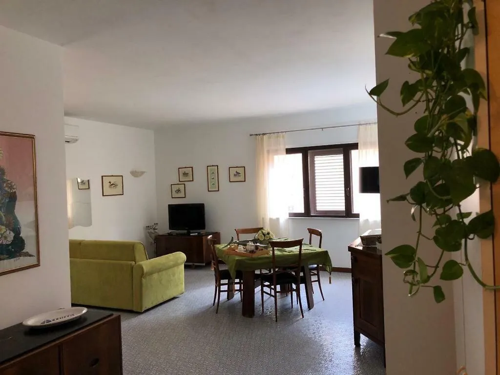 Bilocale Milu - Milu Holidays La Maddalena  La Maddalena (Sassari)